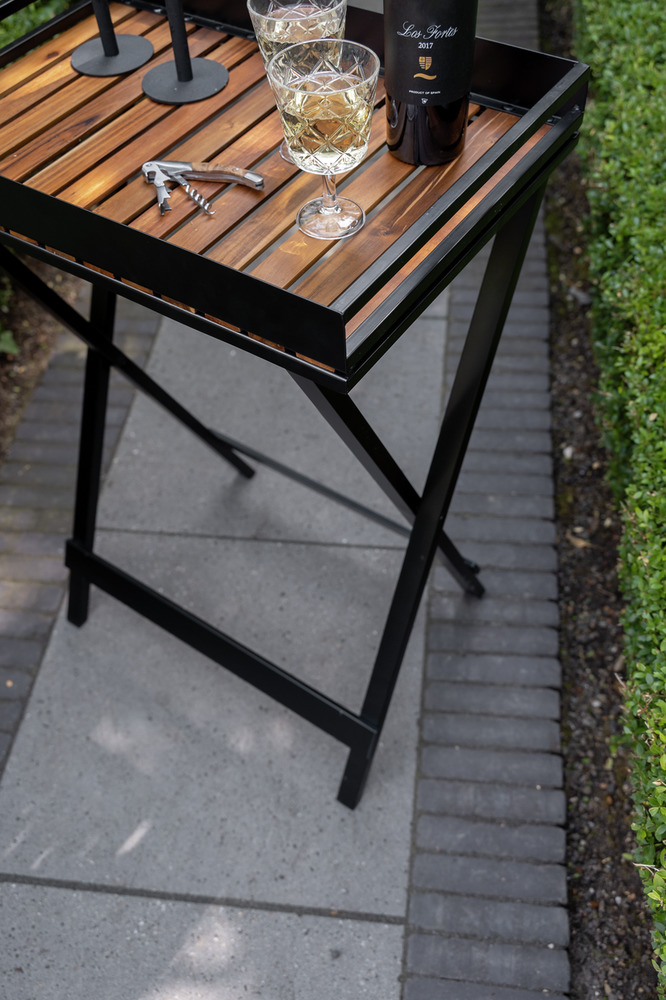 TABA Beistelltisch mit Tablett aus Akazienholz 