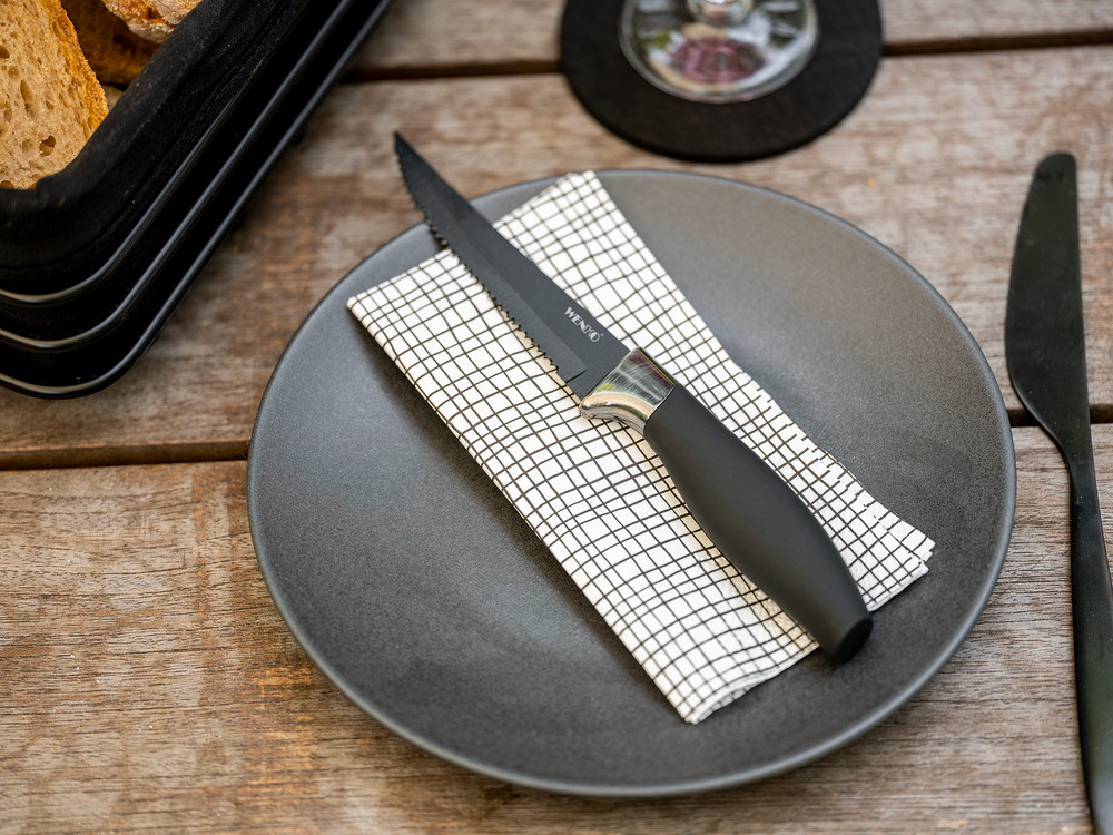 VOLO Pizzaschneider und 6 BBQ-Messer