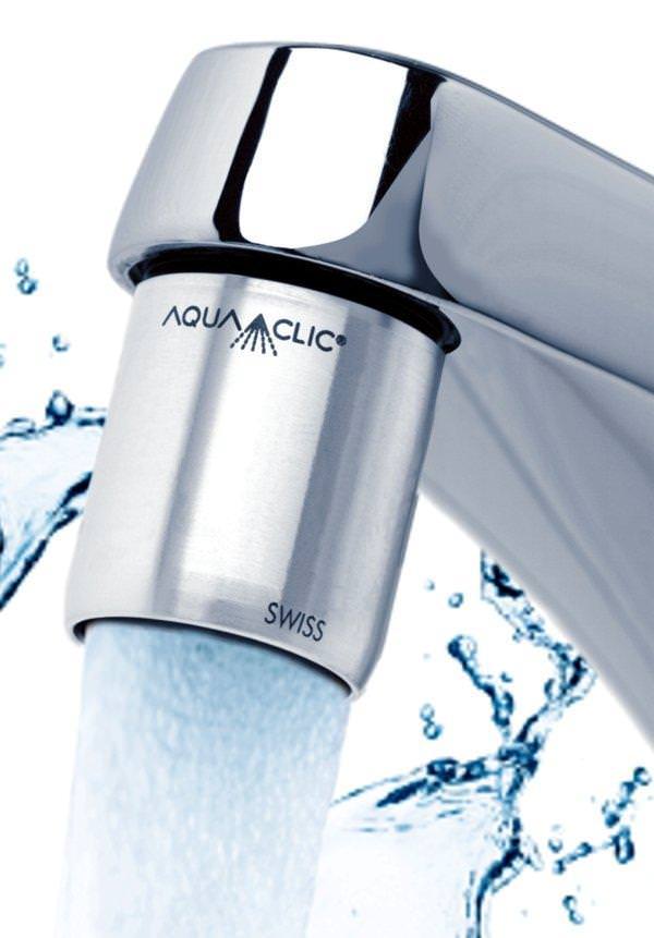 110400-93 So sieht der AquaClic am Hahn aus